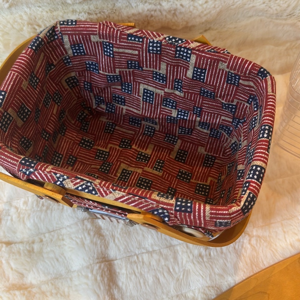 🐈⬛ Longberger Little Market Basket w/lid ,tie-on,clear liner approx 7.5x5x5.25” - Picture 3 of 10